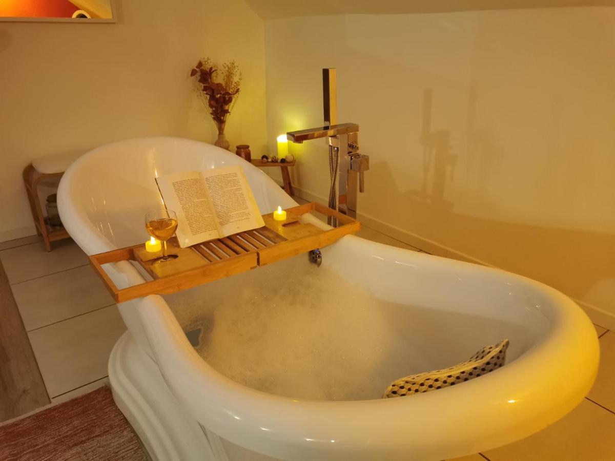 Les Lits De L'Arz Bed and Breakfast Malansac Εξωτερικό φωτογραφία