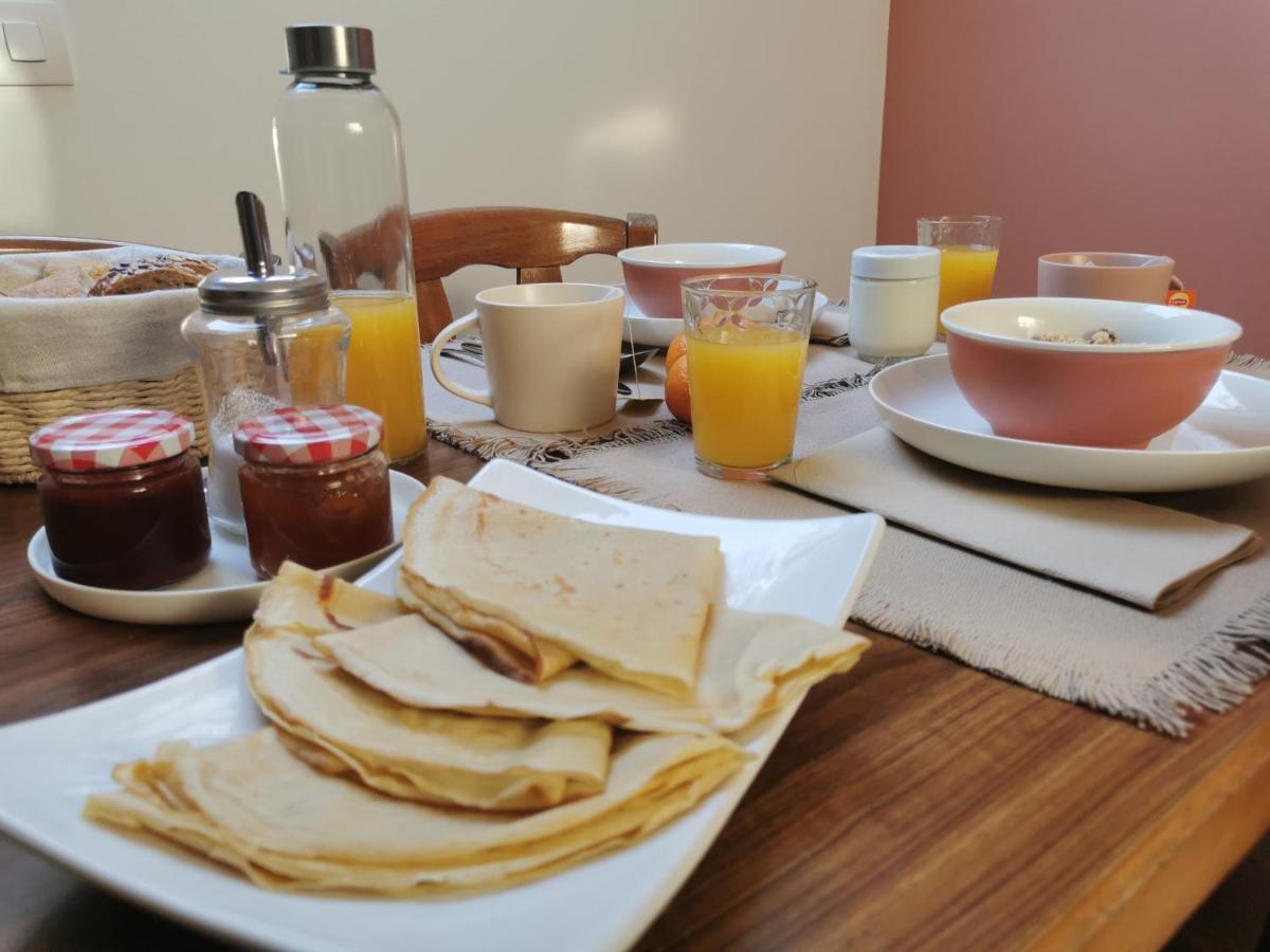 Les Lits De L'Arz Bed and Breakfast Malansac Εξωτερικό φωτογραφία