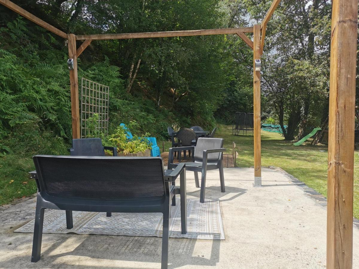 Les Lits De L'Arz Bed and Breakfast Malansac Εξωτερικό φωτογραφία